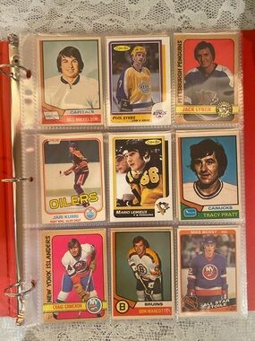 NHL vintage card lot with rookies and stars (C)